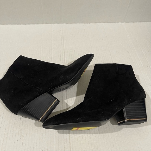 Women’s Alfani Black Armena Pointed Toe Stacked Heel Zip-Up Size 9.5 US! - Picture 10 of 10